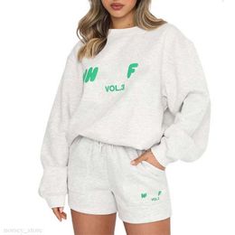 White Foxs Hoodie Designer Tracksuit Shorts Long Sleeved Two 2 Piece Women White Foxx Pullover Hoodeds Casual Sweatshirt White Foxx 785