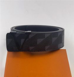 Designer belt Men and women leather denim pants Belt pin buckle casual xury belt giftZE8P8315900