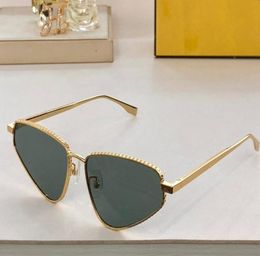 Ladies Sunglasses Designers For Men and Women Summer 40068 Style AntiUltraviolet Retro Eyewear Plank Full Frame Random Box6988405