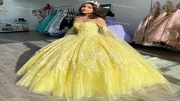 Elegant Yellow Quinceanera Dresses With Handmade Flowers Strapless Ball Gown Tulle Lace Sweet 16 Dress Corset Second Party Wear Sk5050587