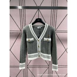 Women's Knits & Tees Autumn Small Short V-neck Design Knitted Small Cardigan Classic Version No Pick Up, Slim Versatile Upper Body