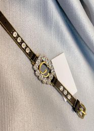 Women Designer Clover Bracelet Mens Leather Bracelets Luxury Classic Jewelry Casual G Unisex Bracelets Fashion Womens Pendant Gift1770420