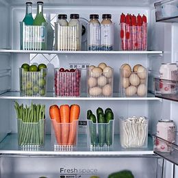 Storage Bottles 1Pcs Striped Classification Fridge Side Door Kitchen Supplies Fruit Box Organizer Food Container Case