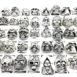 30pcs skull rings men punk rock silver metal women bikers skeleton rings vintage Jewellery gifts patry whole lots bulk brand new5648973