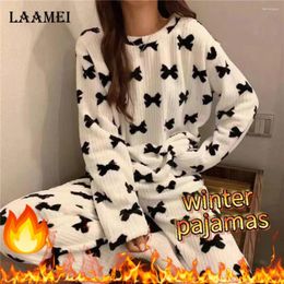 Women's Sleepwear 2024 Women Pyjamas Sets Autumn Winter Warm Flannel Strawberry Coral Long Sleeve Girls Casual Fleece Pyjamas Homewear