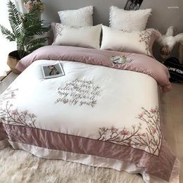 Bedding Sets Luxury European Styel Egyptian Cotton Set Embroidery Duvet Cover Flat Sheet/Linen Pillowcases 4pcs