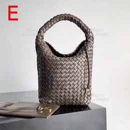 Bucket bag 10A TOP quality designer bag Small 21cm lady handbag genuine leather composite bag With box B105