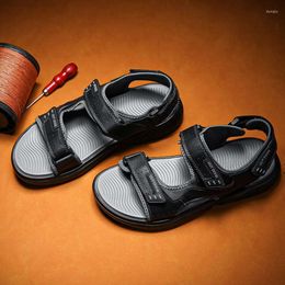 Men Beach Summer Shoes Причинные кожаные сандалии искренняя мужчина мода на открытые повседневные кроссовки Размер 38-48 127