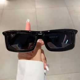 Designer luxury high appearance level personality Y2K women's party travel personality Modern sunglasses