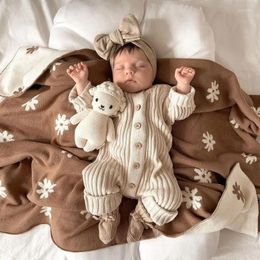 Blankets Floral Baby For Bed Knit Blanket Swaddling Born Plush Sofa Brown Quilts Cover Babies Accessories