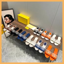 Women Slippers Fashion Slides Designer Sandals Sliders Summer Beach Beach Rubber Sole Sandal Brand Sole FLAT Sandal Women Men Luxury Flip Flops Brand Slippe