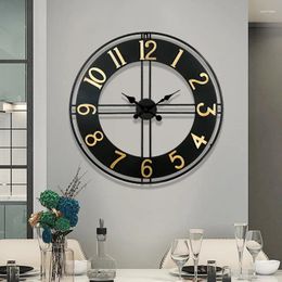 Wall Clocks Modern Simple Clock Wrought Iron Round Silent Luxury Aesthetic Unique Original Living Room Wanduhr Home Decor