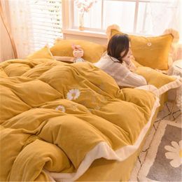 Bedding Sets Flannel Set Crystal Velvet Coral Fleece Winter Duvet Cover Keep Warm Bedsheet Double Sided Pillowcases Flat Bed