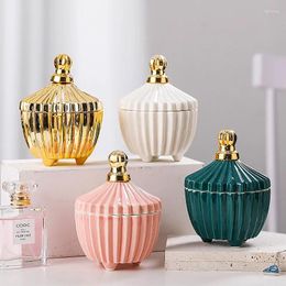 Storage Bottles European Style Ceramic Box Candy Can Tank Sealed Desktop Dustproof Ring Container Jar