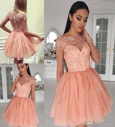 Short Mini A Line Peach Homecoming Dresses Crew Neck Lace Applique Illusion Long Sleeves Tiered For Junior Cocktail Party Prom Gow6288080