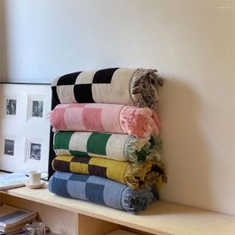 Blankets Modern Simple Large Checkerboard Towel Blanket Sofa Decorative Casual Nap Office Air Conditioning