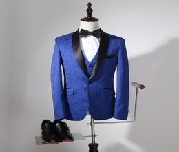 Three Piece Royal Blue Pinstripe Men Suits for Wedding Groomsmen Wear Black Shawl Lapel Classic Style Groom Tuxedos Jacket Pants V8134721