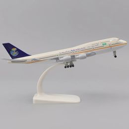 Metal Aircraft Model 20cm 1 400 Saudi B747 Metal Replica Alloy Material With Landing Gear Ornaments Childrens Toys Boys Gifts 240328