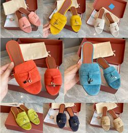 Loro P Ladies Slippers Womens Summer Charms Walk Sandals Beach Slide Suede Leather Flip Flops Loafers Solid Colour With Lock Bata