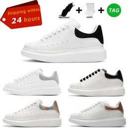 2024 New Arrived Casual Shoes Mens Womens Outdoor Running Shoes 2024s Hot Sale Luxury Sneakers Pure Leather Colour Height Increasing Silver Glitter Black Suede Paris