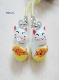 100pcs Fashion Popular White Maneki Neko Bell Boy Girl Cell Phone Strap Mobile Strap Gift 7145016