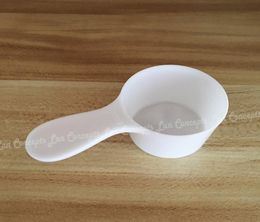 100pcslot 50ML Plastic Measuring Scoop 25 gram Spoon 25g Measure Spoons Kitchen Tools white 6386717