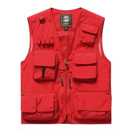 2024 New Outdoor Leisure Vest Men's Multi-Pocket Breathable Sports Coat Fishing Clothes Men Military Tactical Vest Hunting Wear