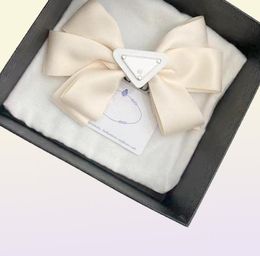 Luxury Barrettes Designer Womens Girls Hairpin Brand Classic Letter Hair Clips High Quality Hairclips Fashion bow Hairpin D22723CY5057221