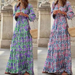 Casual Dresses Women's V-neck Bohemian Printed Large Swing Dress