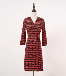 2021 designer fashion PG DVF summer women039s same red chain print short collarless wrap around dress for women9307900
