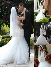 Luxurious 2015 Vintage Lace Mermaid Wedding Dresses Sexy Backless Bridal Gowns Spaghetti Straps Sequins Tulle Puffy Skirt Vestidos7165069