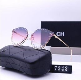 Channel Fashion Designer Sunglasses Goggle Beach Sun Glasses For Man Woman Eyeglasses Multiple Colours Recognise export pimiento celery High Quality
