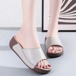 Plus Size Autumn-spring Women Shoes Large Size 46 Foot Slippers Rubber Sandals For Women Sneakers Sport Low Prices
