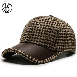 Ball Caps FS Brand British Plaid Baseball Caps For Men Women Designer Hat Brown Houndstooth Snapback Summer Luxury Cap Casquette HommeL240413