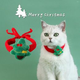 Dog Apparel 2024 Knitted Wool Christmas Scarf Pet Cat Cartoon Plush Bell Santa Claus Collar