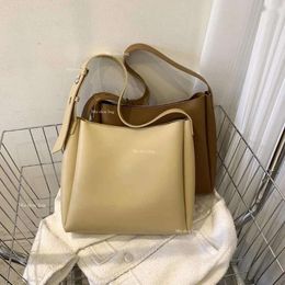 Drawstring Women Leather Tote Bag Large Capacity Shoulder and Purse Set Versatile Satchel Hobo Vintage Handbag Fall Winter