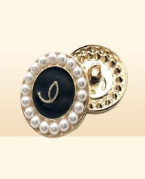 Round Letter Pearl Diy Button for Shirt Coat Cardigan Metal Letters Clothing Sewing Buttons5749618