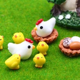 Decorative Figurines 24pcs Miniatures Garden Ornament Mix Chicken Chick Egg Nest Figurine Home Decoration Kawaii Accessories Decor