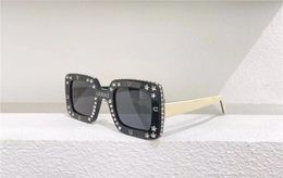 Fashion design sunglasses 0780S square frame studded with diamonds trendy style summer outdoor uv 400 protective glasses top quali9980739