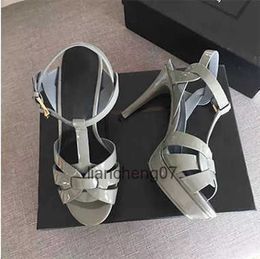 Sandals Designer Women High Heels Shoes 10cm Shiny Metal Leather Luxury Dress Leather Wedding Shoes 14cm With Box NO23 24040413XCGN