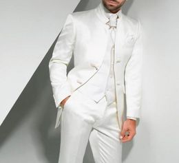 2019 Three Piece Custom Made Vintage Long White Long Wedding Tuxedos for Groom Formal Men Suits Jacket Pants Vest4159551