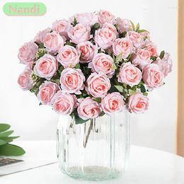 Decorative Flowers 10 Heads Artificial Scrapbooking Silk Roses Christmas Wedding Party Bouquet Home Supplies Decoration Vase