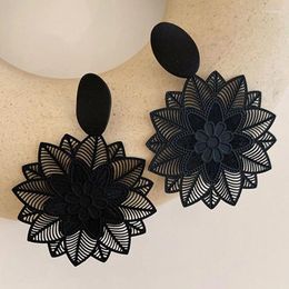 Stud Earrings Gothic Hollow Black Round Flower Leaf Butterfly For Women Fashion Big Heart Rose Pendientes Party Jewelry Brincos