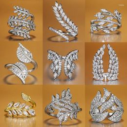 Cluster Rings Huitan Fashion Design Olive Leaf For Women Luxury Inlaid Cubic Zirconia Chic Female Finger Accessories Party Jewelry 2024