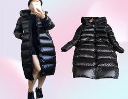 Donne Down Parkas 90% White Giacca Donne Donne Spesso lungo inverno con cappuccio Borea Puffer Doudoune Femme17122398