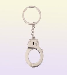 Simulation handcuffs metal keychain car key bottle opener men and women keychain1114419