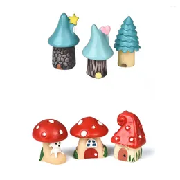 Decorative Figurines 3Pcs/Set Mini Cartoon Red Mushroom House 3 Types DIY Resin Fairy Garden Craft Decoration Miniature Micro Gnome