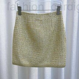 Skirts Designer 2024 Spring Elegant Beauty Little Fragrant Wind Slimming Soft Tweed Gold Thread Knitted Half length Short Skirt 0UX0