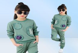 Children Clothing New Spring Teen Girls Clothes Set Sequin Long Sleeve TopsPants 2 PCS Kids Tracksuit Girls Sports Suits 413 Y5199274