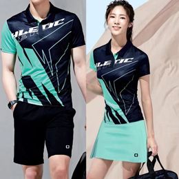 Very good quality badminton clothes womens tennis shirt mens table tennis clothes breathable quick drying 240403